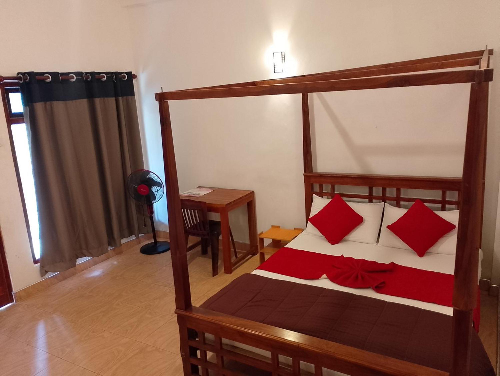 T-More Hotel & Hostel 埃拉 客房 照片